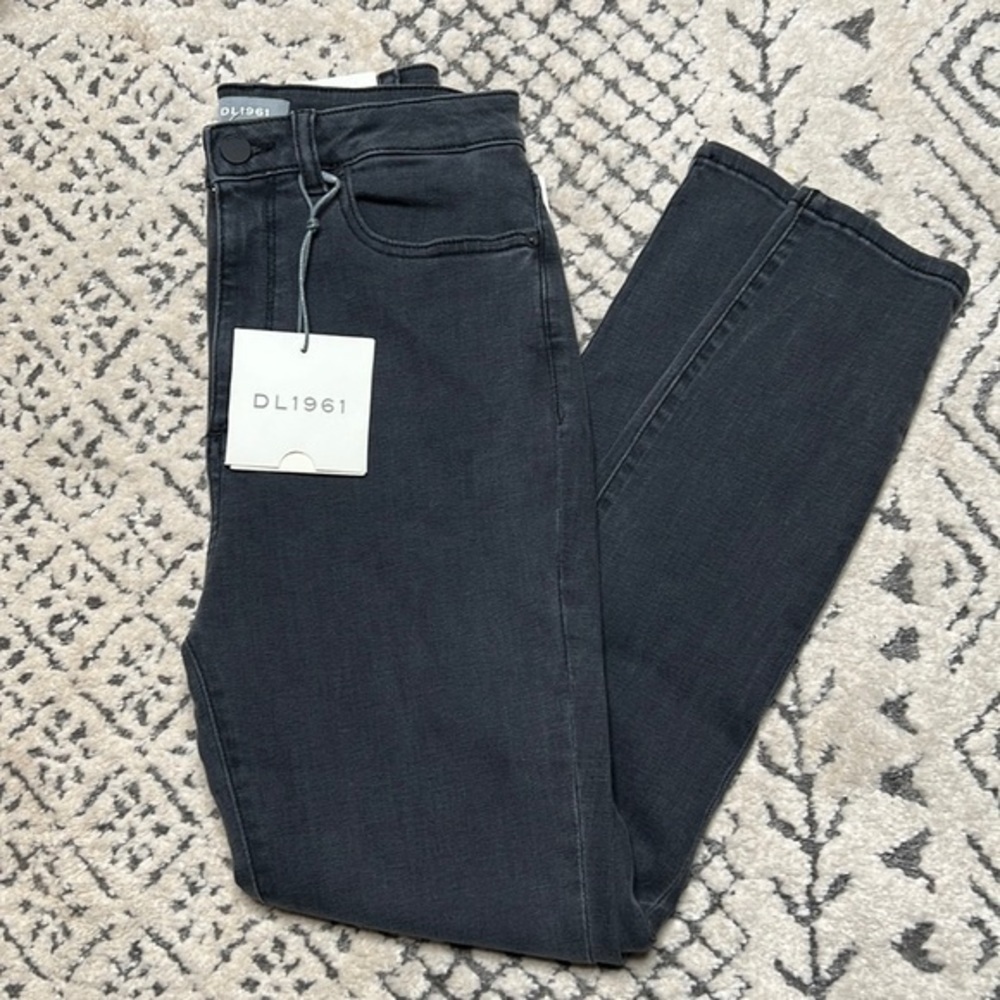 DL1961 Chrissy Ultra High Rise Skinny Jean in Battle, size 27 NWT - Picture 2 of 5